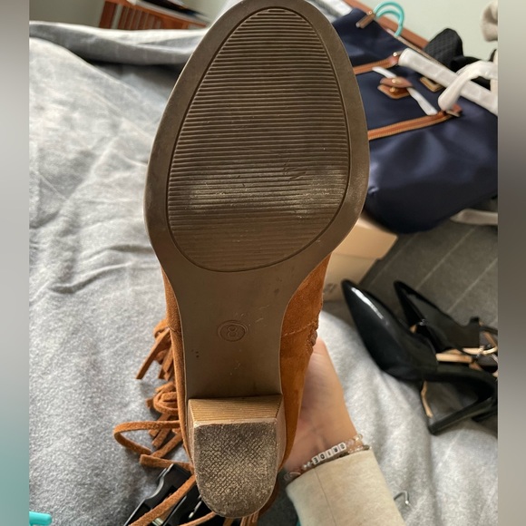 Chestnut Suede Fringe Bootie - Size 8 - Picture 4 of 5